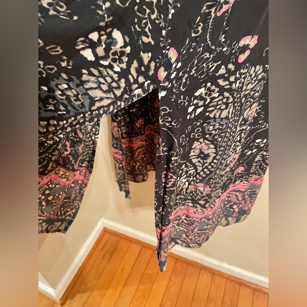 Free people “If you only knew “ maxi dress w/leg slits and tie neck size small - Picture 11 of 15